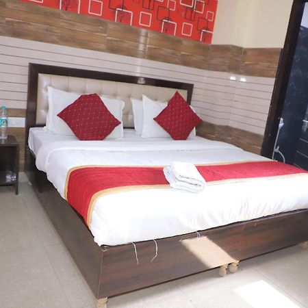 Hotel Aditya Residency Near Sector 63 Metro Station Noida Exteriér fotografie